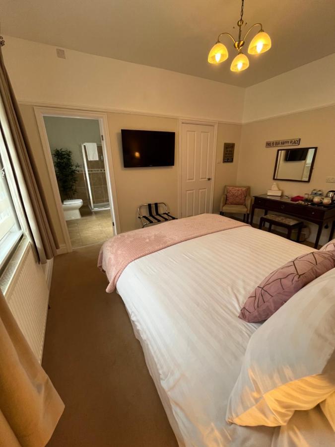 Between The Bays Exclusively For Adults Llandudno Exterior foto